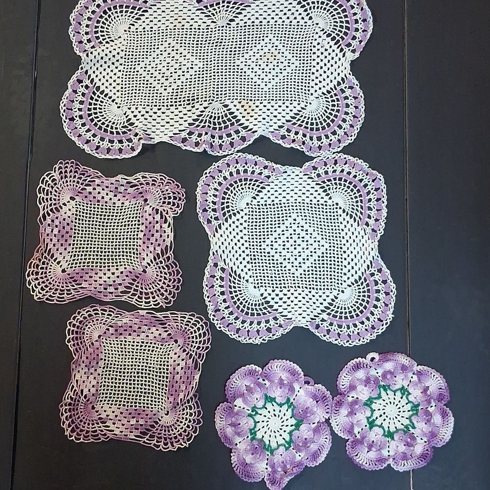 Vintage crocheted white‎ with purple doilies/trivets/hotpads/potholders